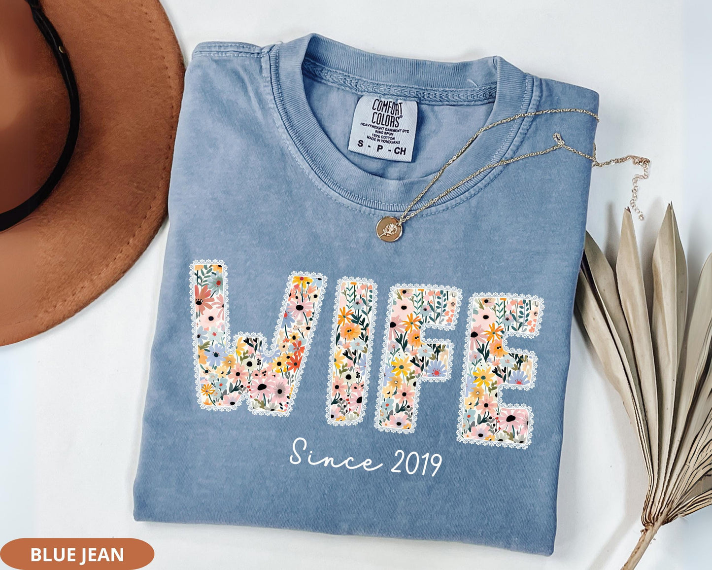 Comfort Colors® Floral Grandma Shirt, Mothers Day Gift for Grandmother, Cute Grandma Tee
