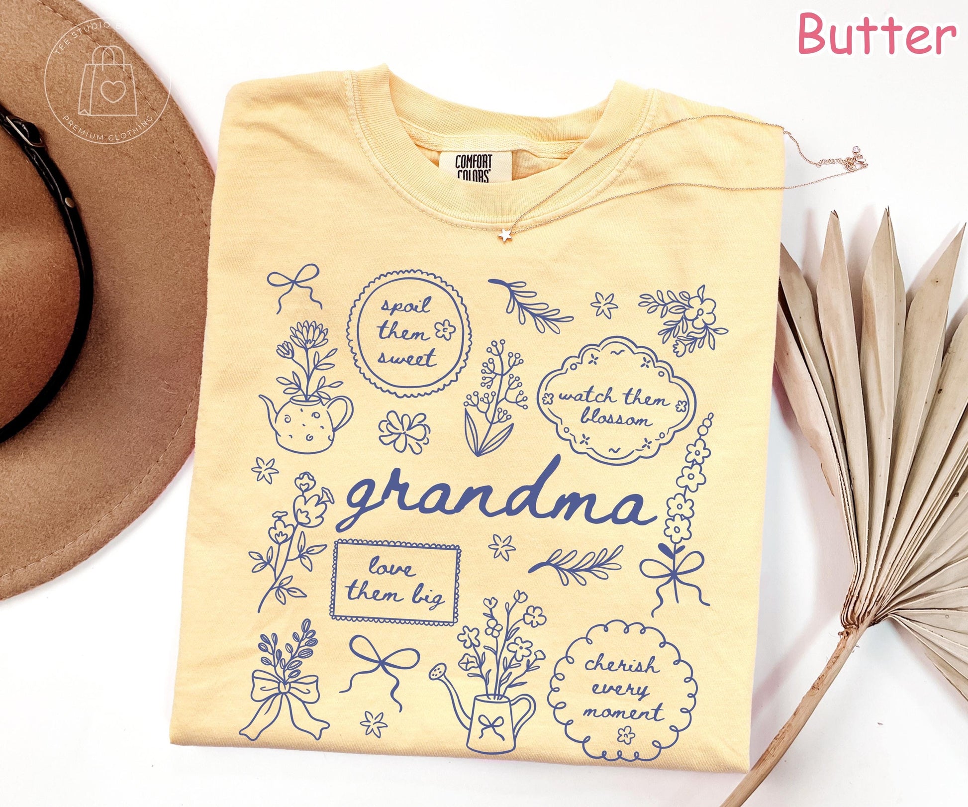 Comfort Colors® Floral Grandma Shirt, Mothers Day Gift for Grandmother, Cute Grandma Tee