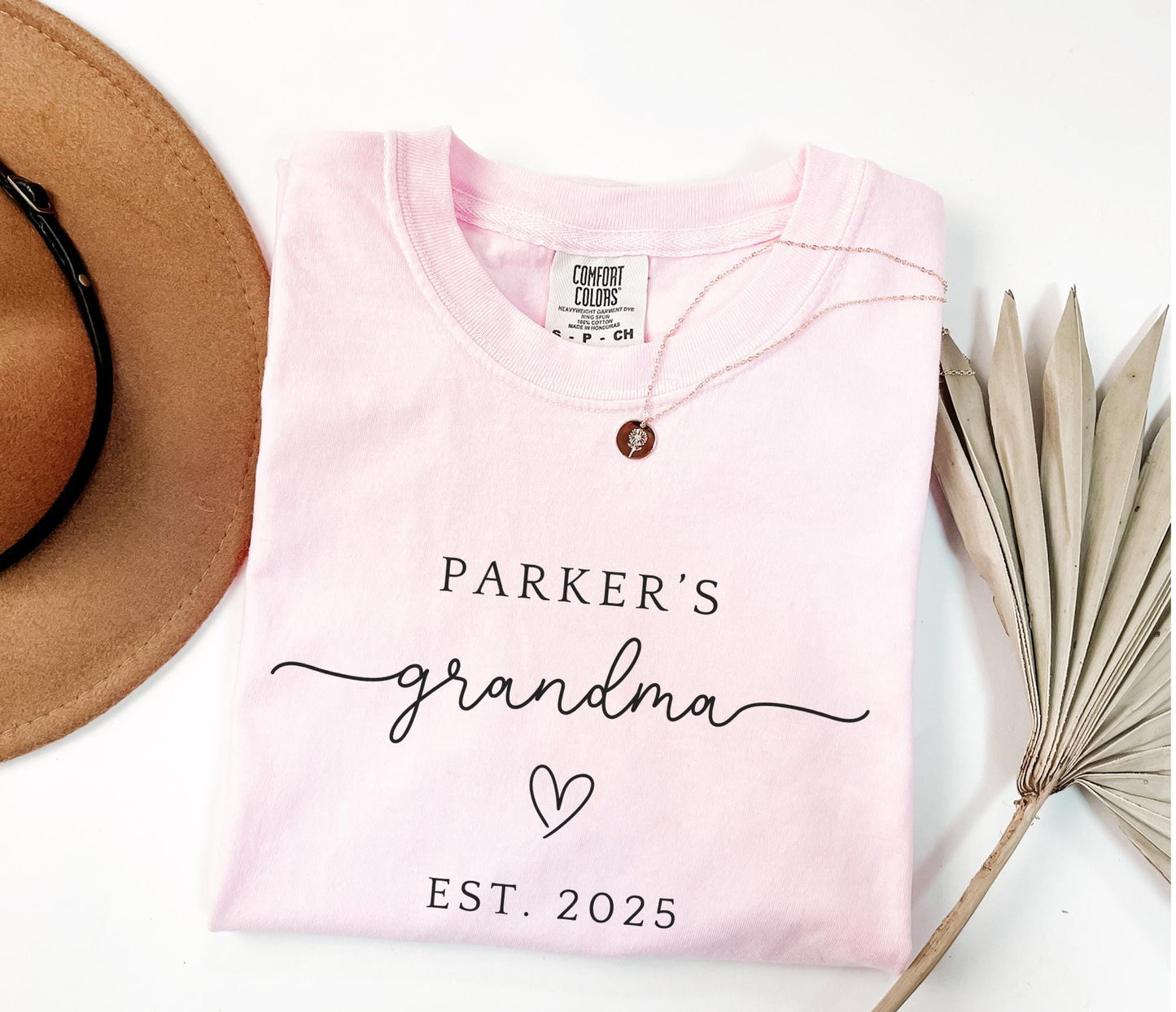 Custom Grandma Shirt Personalized New Grandma shirt Grandma Comfort Colors Shirt for Grandma est shirt Grandmother Gift for Grandma Gift